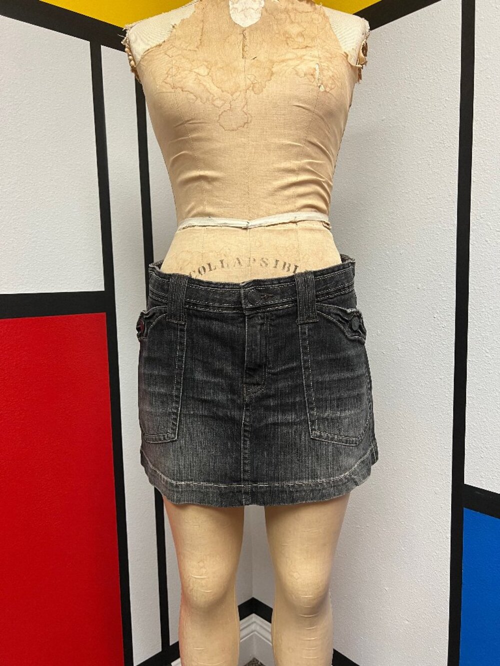 NWT Y2K Club Monaco Low Waist Black Denim Mini Skirt Size 31 $89